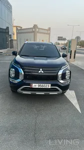 Mitsubishi Outlander  2024